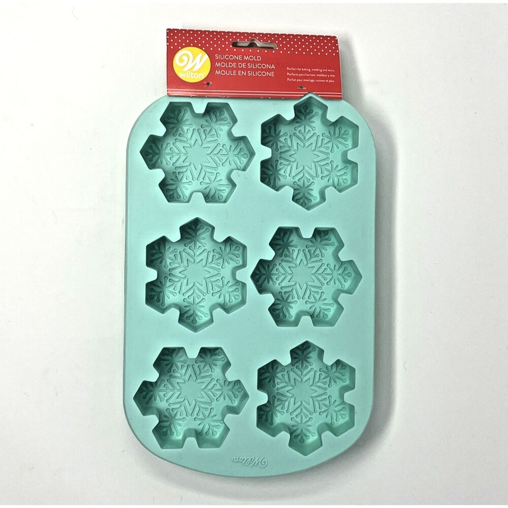 Wilton Snowflake Blue Silicone Mold 6 Cavity  Baking Molding Treats 2.375 in dia